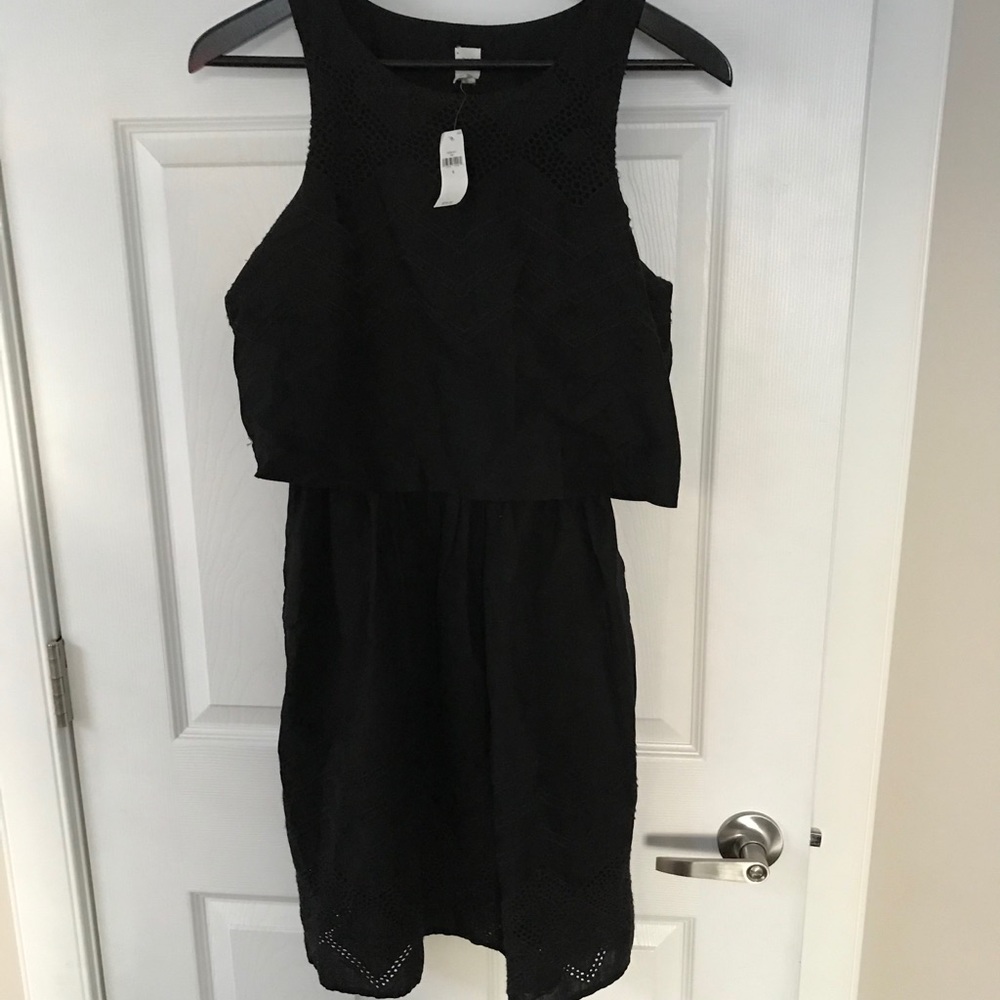NWT Gap Embroider Dress Black-Size 6